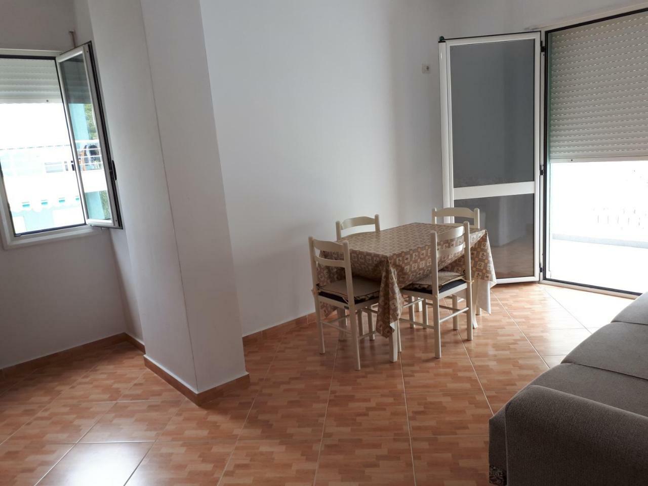 Residence Giulia Vlorë エクステリア 写真
