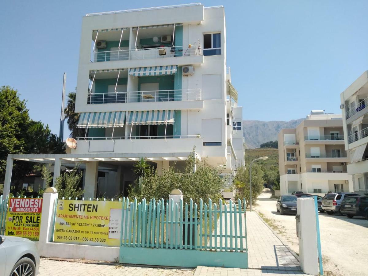 Residence Giulia Vlorë エクステリア 写真